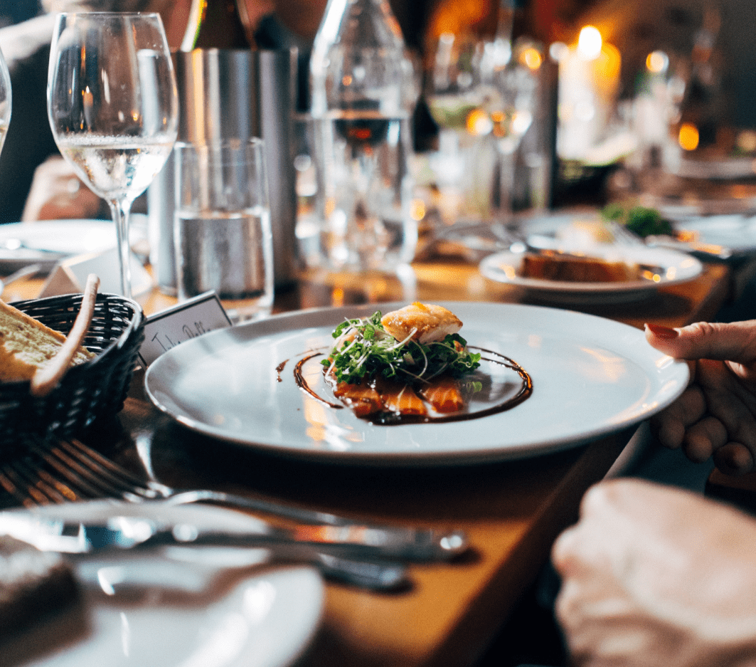 reserve meal image